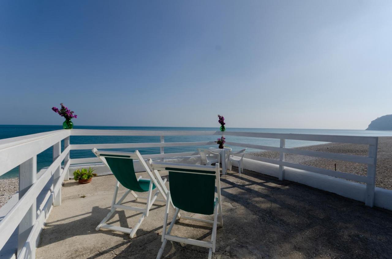 Вилла Casa Miramare Маттината Экстерьер фото